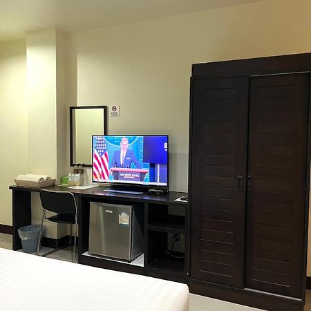 T.P. Place Hotel Phang Nga Dış mekan fotoğraf